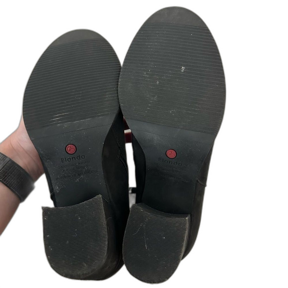 Blondo Black NOA Cognac Nubuck Waterproof Zip Block Heel Ankle Booties Size 8 - Picture 7 of 16